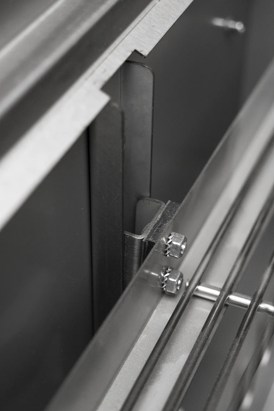 BullBBQ Bison Grill Cart – Premium ogļu grils uz ratiņiem