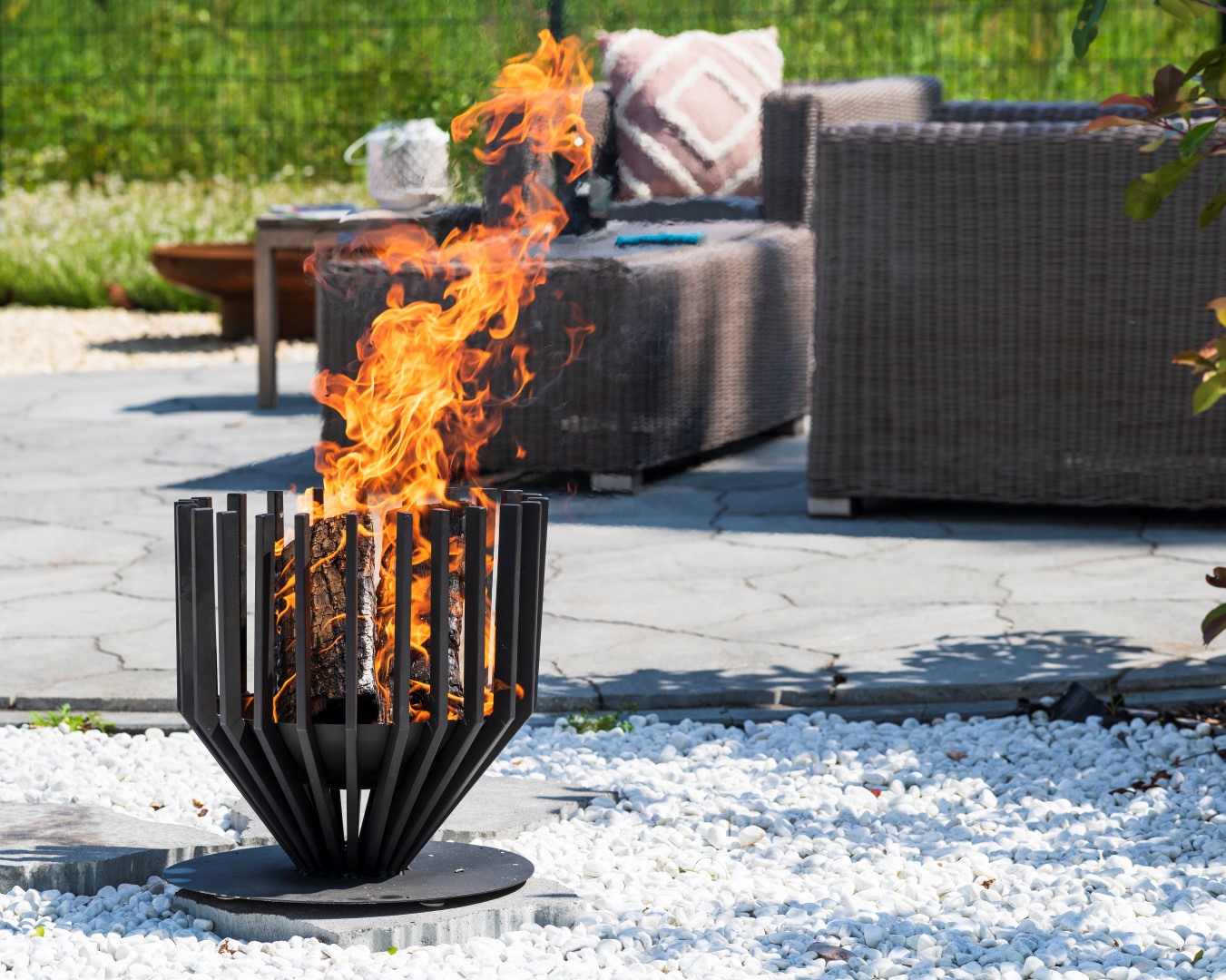 RedFire Fire Bowl Irving – Medium, Black