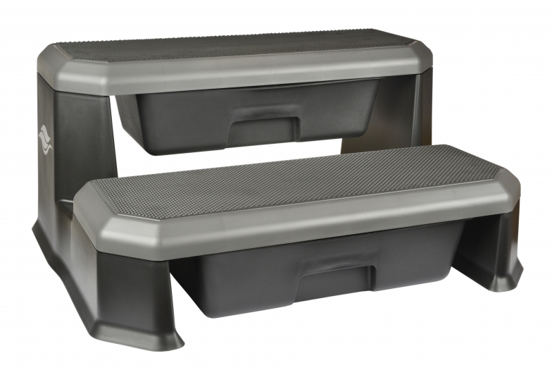 Evo Step – modernas, neslīdošas spa kāpnes no Leisure Concepts